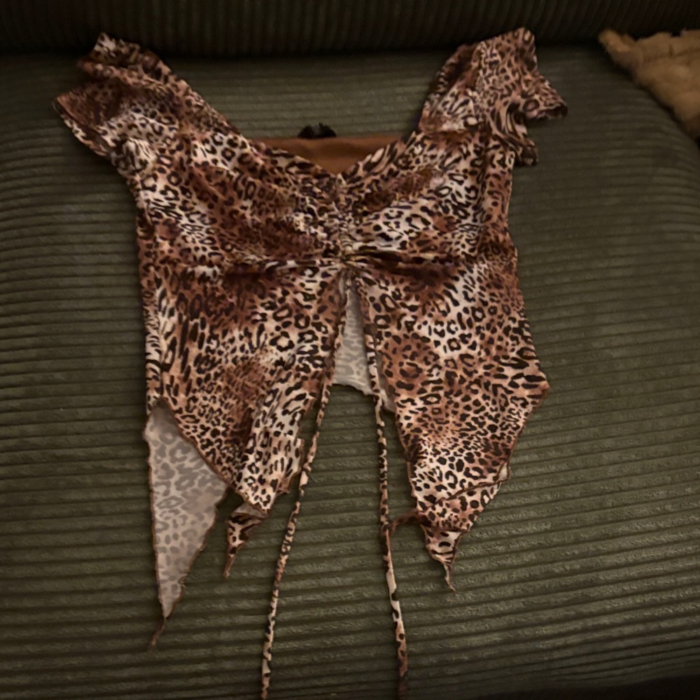 Chic Leopard Print Blouse